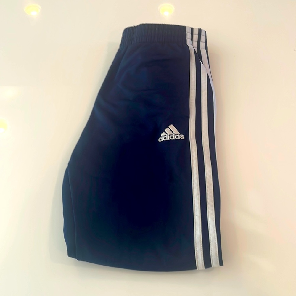 Adidas joggers size youth M (10-12)